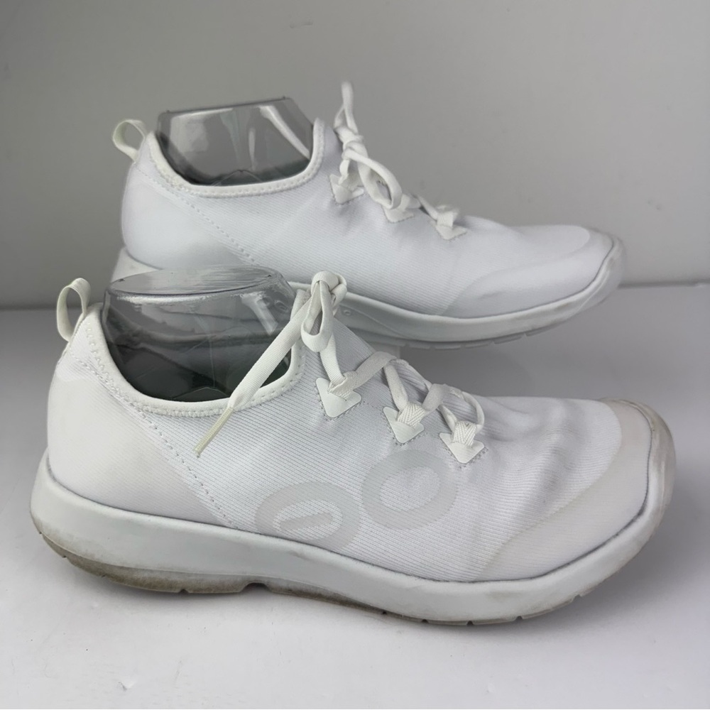 Oofos Mens 10 White OOmg Sport LS Low-Top Recovery Athletic Shoe Lace Up SEE ALL
